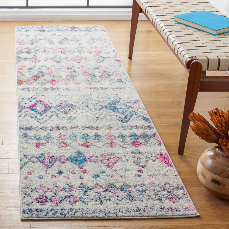 Sevigny 700 Performance Southwestern Rug, Runner 2'3" x 10'
