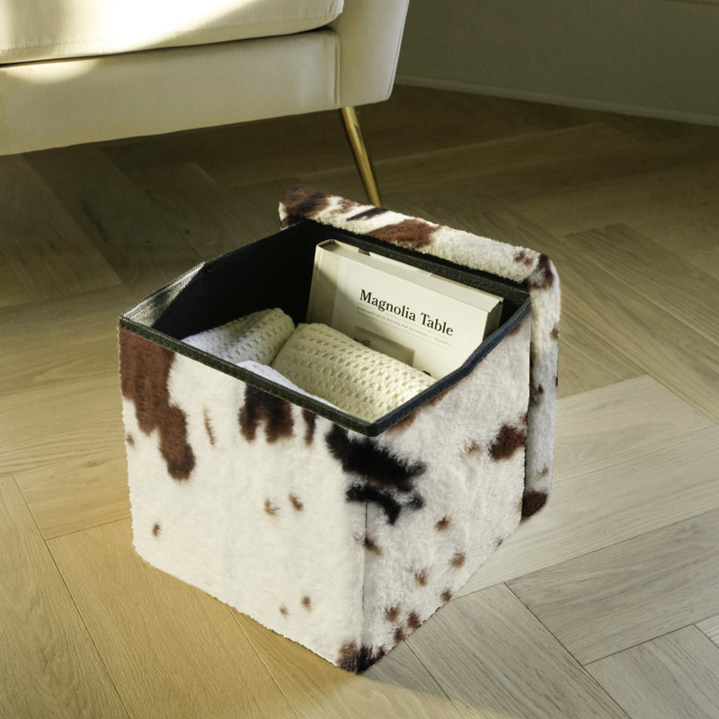Petit repose-pieds en fausse fourrure avec rangement Go-Poufs | 12 po x 12 po x 12 po, Brun / Blanc
