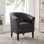 Fauteuil club demi-tonneau en cuir végétalien avec pieds en bois Malia