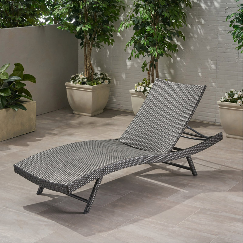 KAUAI PE WICKER CHAISE, 1