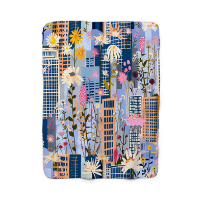 Couverture en sherpa de qualité supérieure Cityscape Floral Nostalgia - 1 pièce