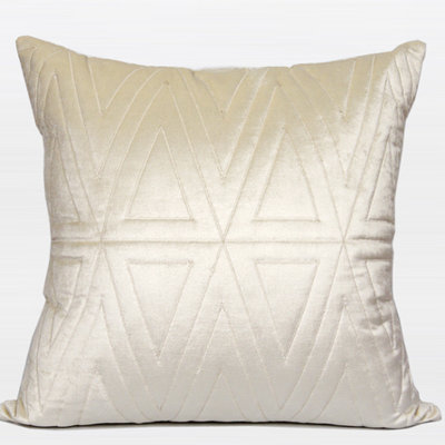 Triangle Pattern Quilted Pillow Cover