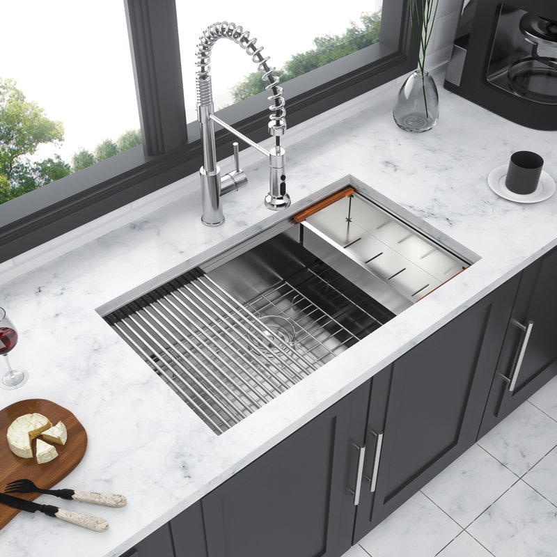 Lavabo de cuisine 30 po x 18 po x 10 po - Poste de travail encastrable en acier inoxydable avec fonctionnalité encastrée