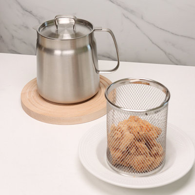 67oz Stainless Steel Oil Filter Pot With Fine Mesh Filter Deep Fryer Basket Large Capacity Multi-functional Kitchen Oil Filtration Tank With Handle Kitchen Gadgets