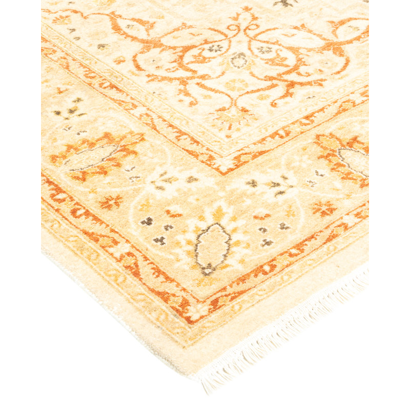 Classic One-of-a-Kind 4' 7" X 6' 8" Hand Knotted Area Rug