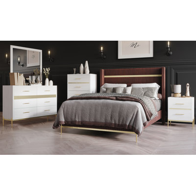 Lemorin Piece Bedroom Set