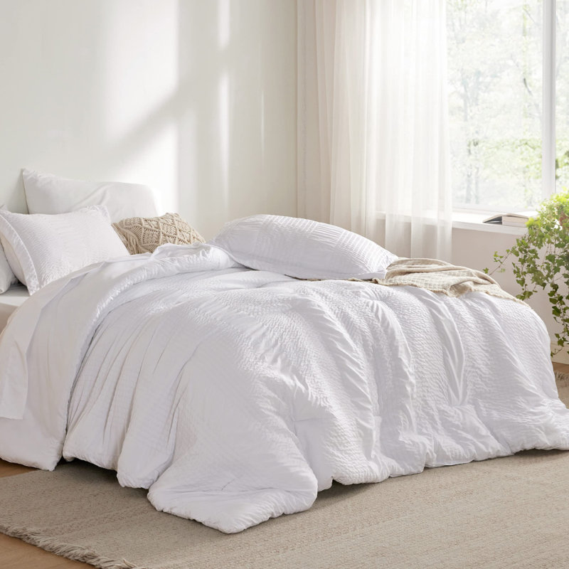 Standard Comforter, White, Queen Comforter + 6 Additional Pieces