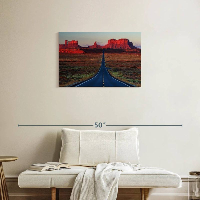 Mehar Mile 13, 20" H x 30" W