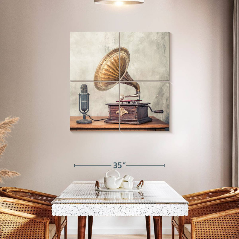 Abarca micro et Gramophone, H 38 po x l 38 po