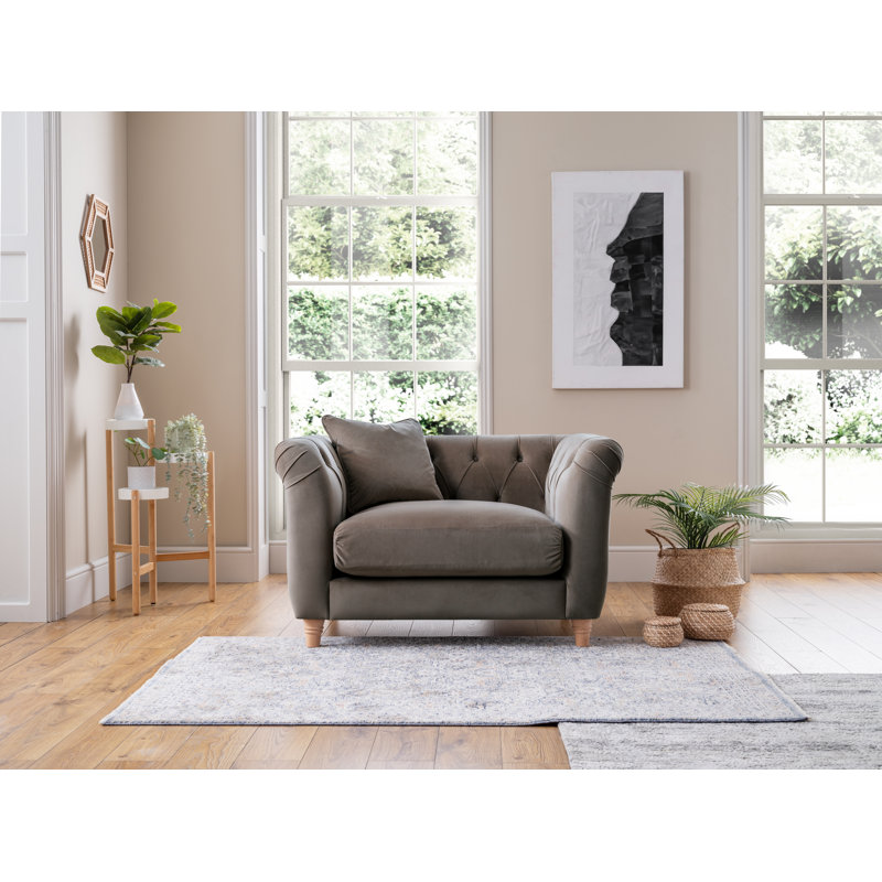 Noelia Chesterfield  Velvet  Armchair, Mushroom