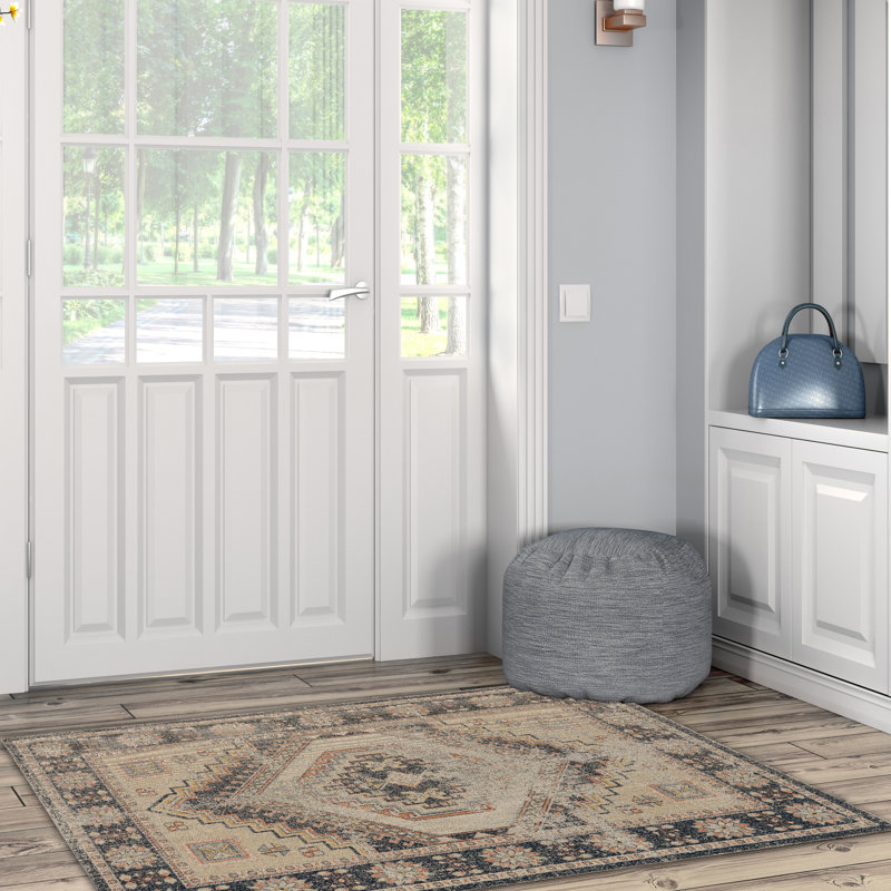 Ambrah Oriental Indoor Rug, Rectangle 5' x 7'6"