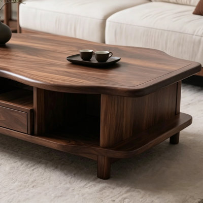 Table basse en bois de style nordique