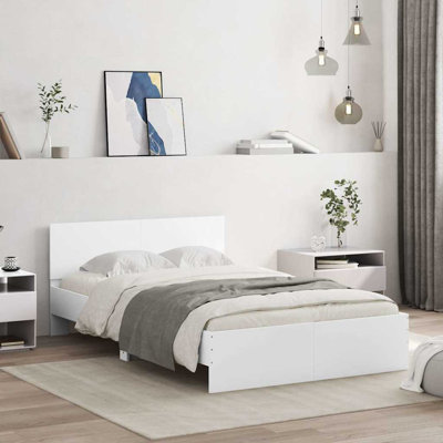 Aleshia Bed