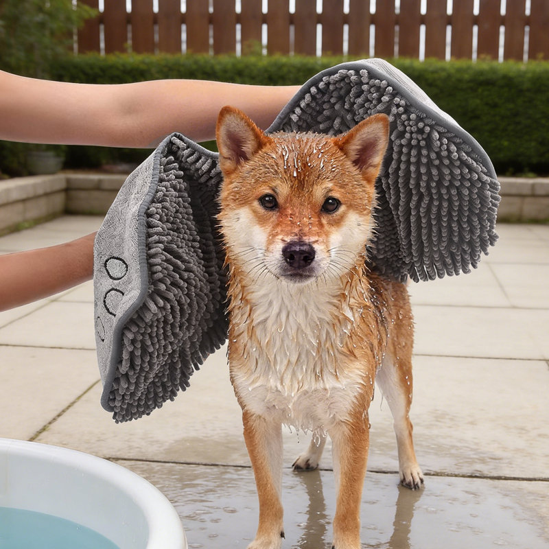 Serviette pour chien avec poches à main, serviette à séchage rapide pour petits et grands chiens