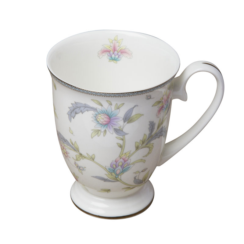 Grande tasse à café en porcelaine