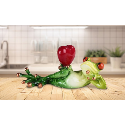 Figurine de grenouille 6,5 "avec cœur rouge