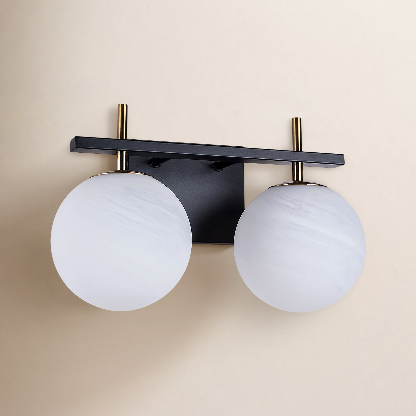 Lio Vanity Light, Matte Black/ Polished Gold, 2