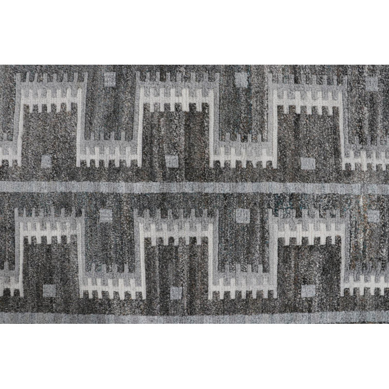 Hand Knotted Area Rug in Gray
