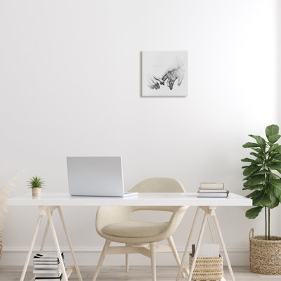 Design classique classique de couple doux tenant par la main