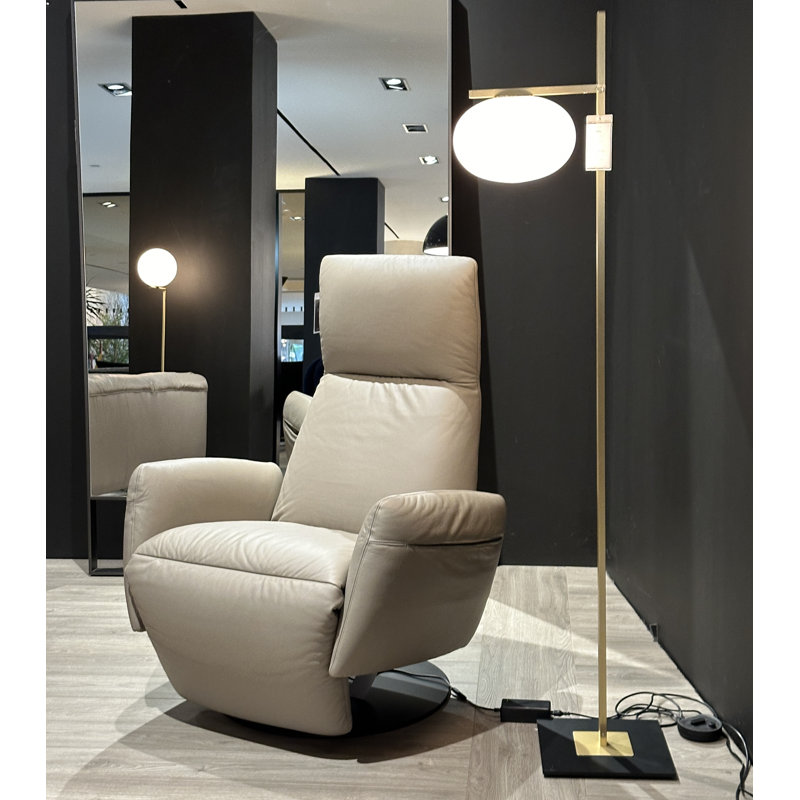 Alba Floor Lamp
