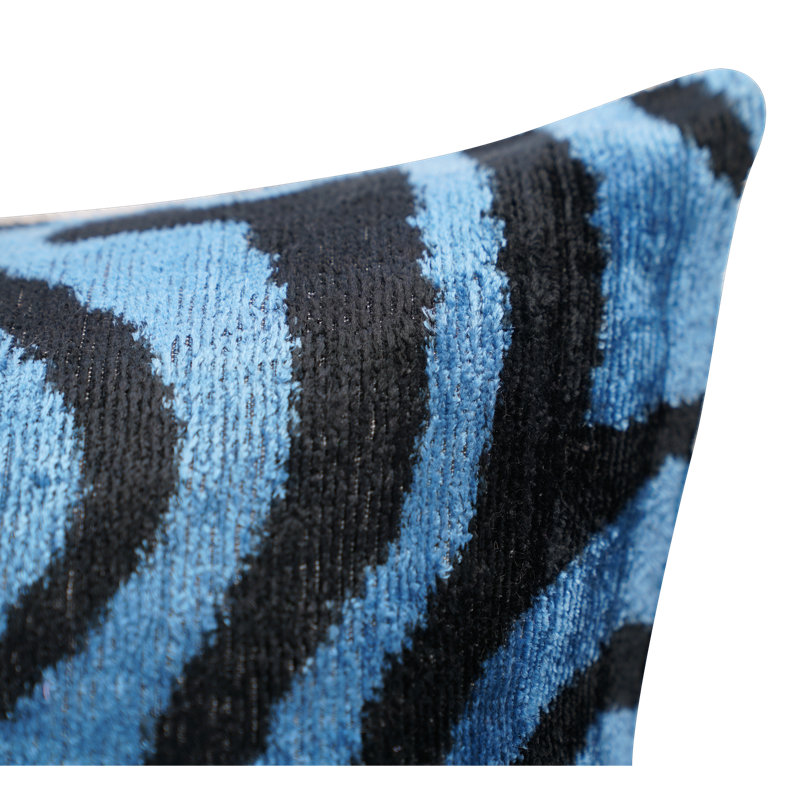 Silk/Velvet Lumbar Rectangular Pillow Cover & Insert, Blue