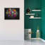 «Epic Graffiti», fleur mauve, bombe par Heather Gauthier, art mural sur toile, 34 po x 26 po