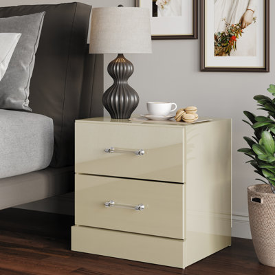 Table de chevet en or