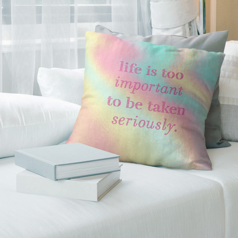 Housse de coussin Handwritten Life & Levity, 18 po x 18 po, Arc-en-ciel pastel, Polyester/ Bourre en polyester
