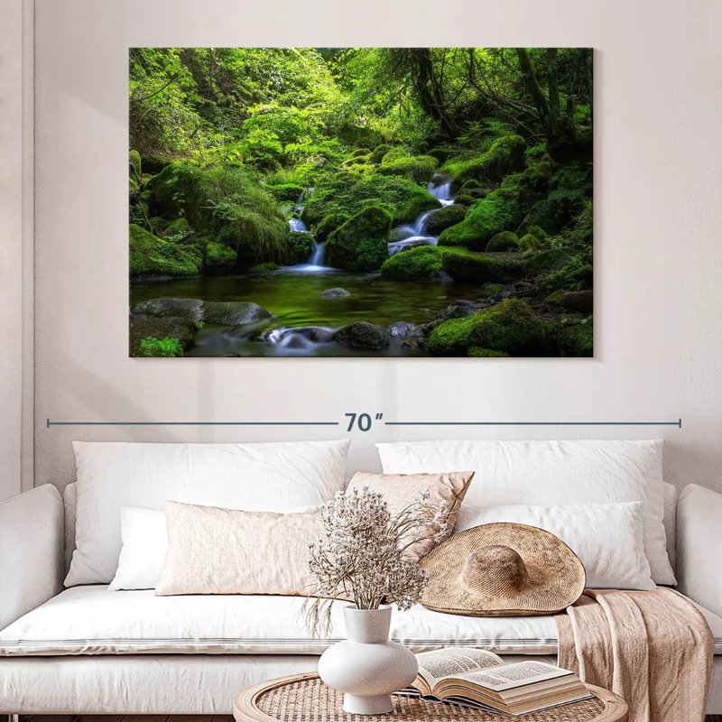 Alvord Whimsical Falls, H 34 po x l 51 po