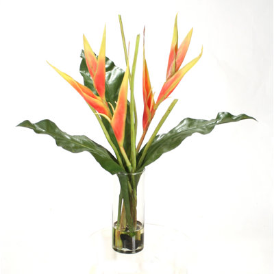 Arrangement floral mélangé à vase