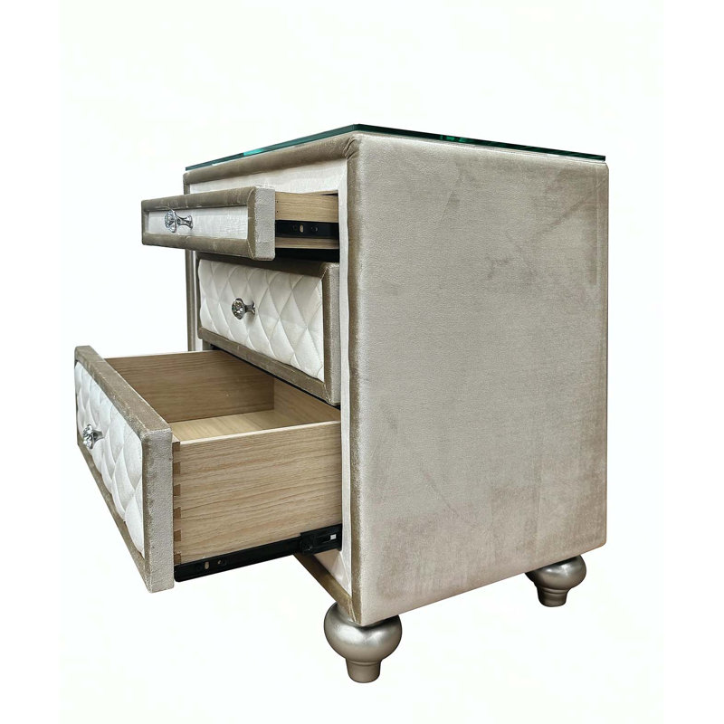 Table de chevet en velours beige Lucienne