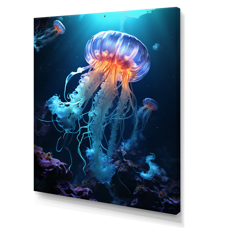Jellyfish Luminescent Beauty I - Jellyfish Wall Art, H 44 po x l 34 po x P 1,5 po, Toile tendue