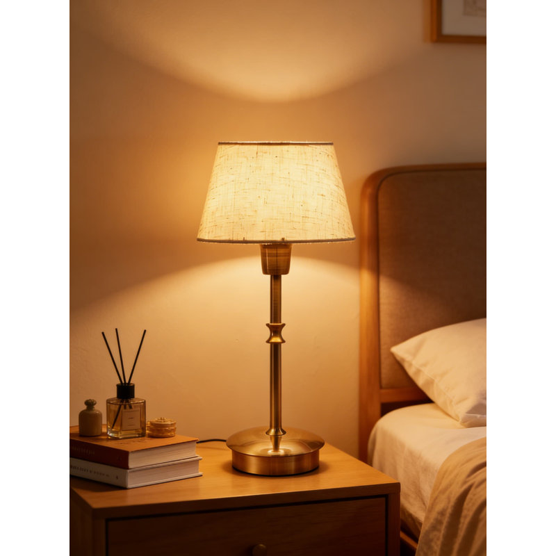 Lampe de table rechargeable sans fil avec abat-jour en tissu - pile 5200Mah, commande tactile à intensité variable, lumière sans fil portable pour la chambre à coucher, le salon, le bureau, le patio et l'extérieur