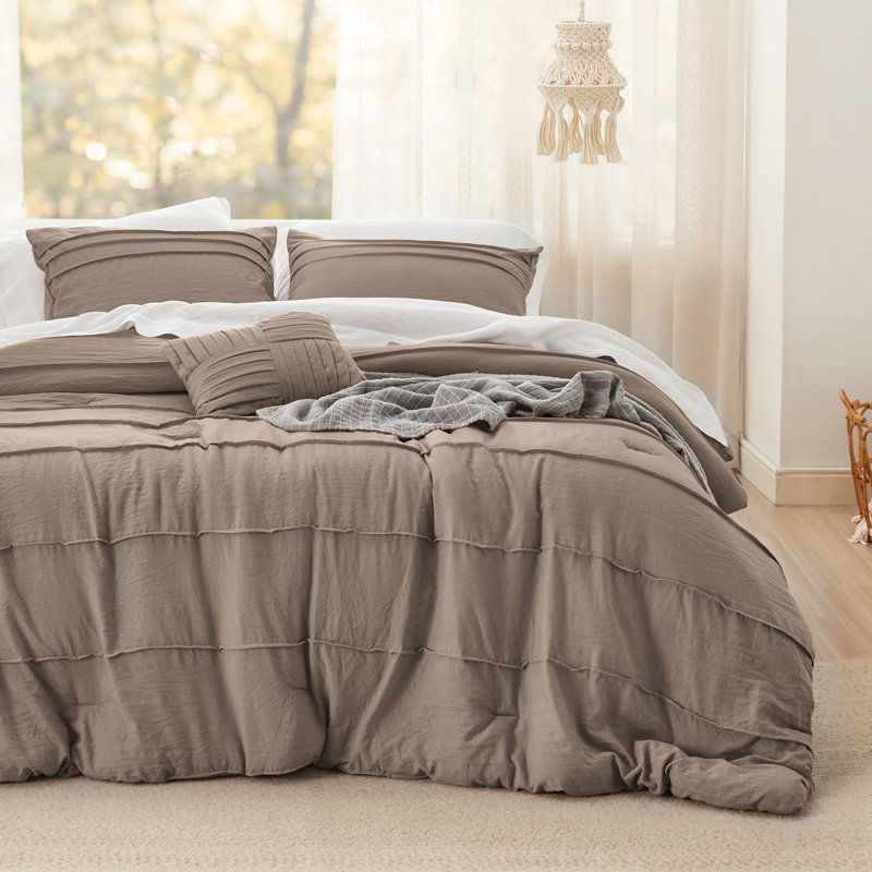 Bedsure Boho Comforter Set - Pinch Pleat Design for All Seasons, Soft Bedding Kit, Full Comforter + 2 Standard Pillowcases