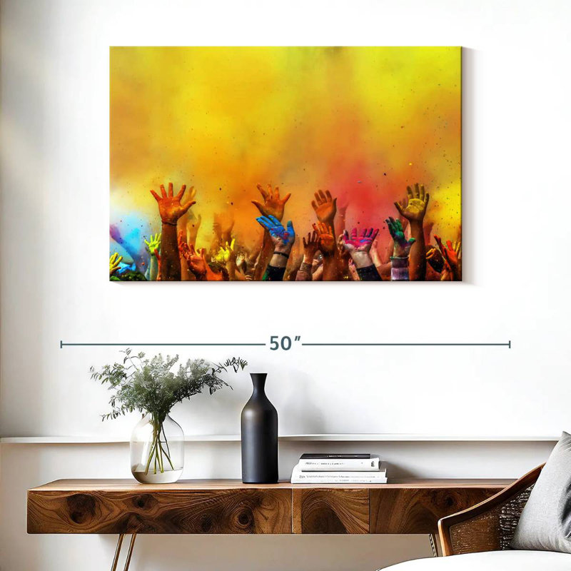 Mains Holi vibrantes, H 26 po x l 39 po