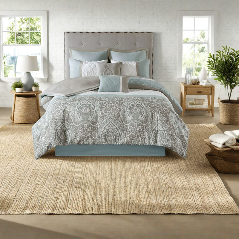 Luxurious King Bedding Sets Seafoam Polyester, Elegant Quilt Design For Home
