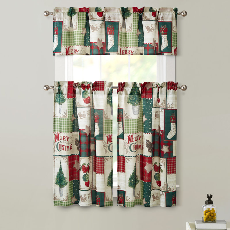 Ensemble de rideau de cuisine 3 pièces The Holiday Aisle® Home Merry Chrismas
