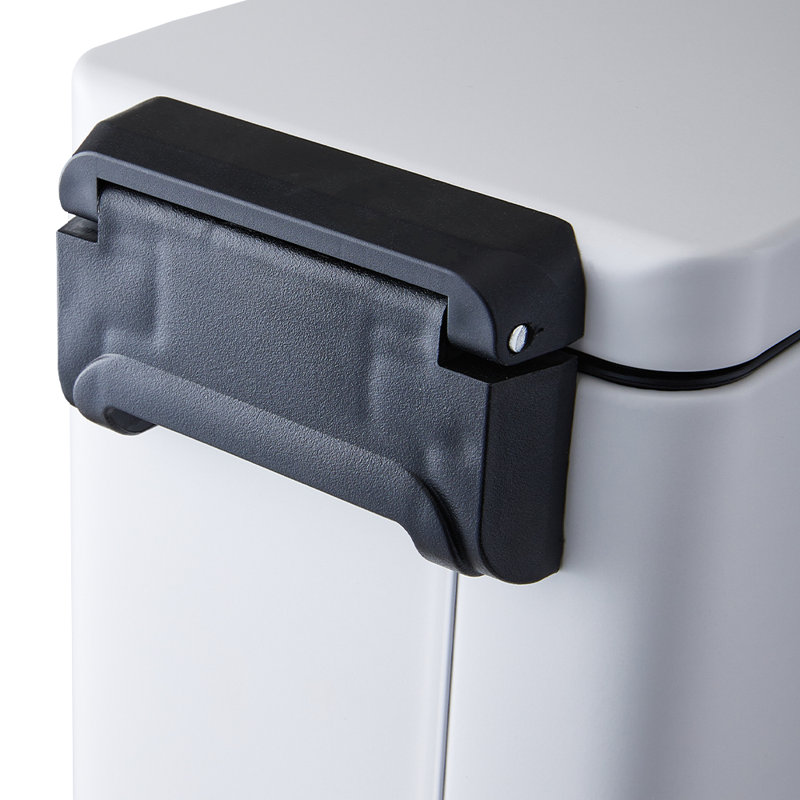 Stainless Steel 6 Litre Step On Waste Basket, White