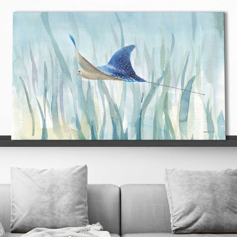 «Undersea Ray» par Danhui Nai - Peinture, Toile tendue, H 36 po x l 60 po x P 1,5 po
