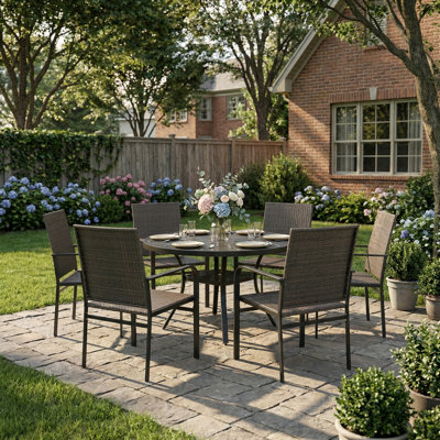 6-Person Round Patio Dining Set With Wicker Rattan Chairs