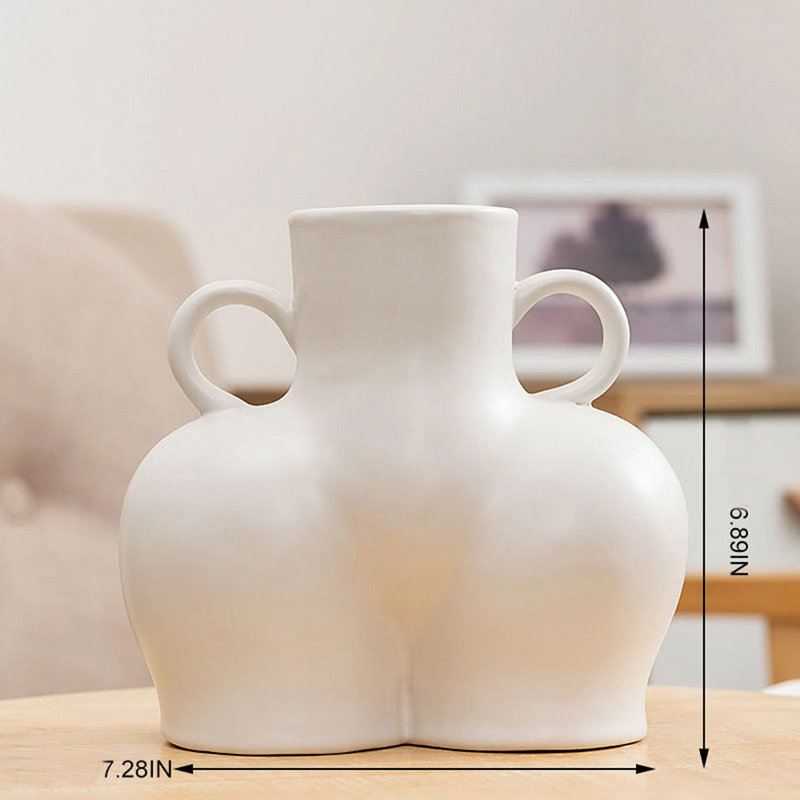 Vase féminin