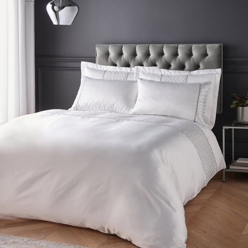 Deco Sequin Duvet Cover Set, Double Duvet Cover + 2 Standard Pillowcases, White