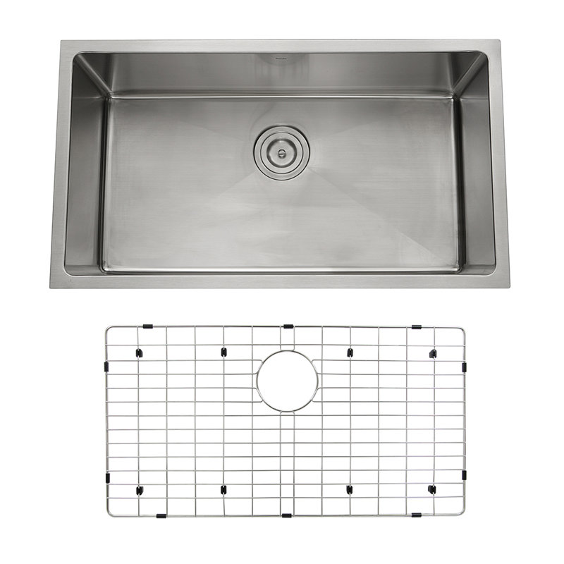 Island 32'' L Stainless Steel Undermount Single Basin Kitchen Sink