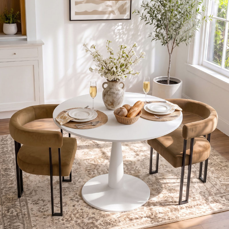Ensemble de table de salle à manger pour 2 personnes avec table ronde et 2 fauteuils rembourrés en velours, Camel/Black