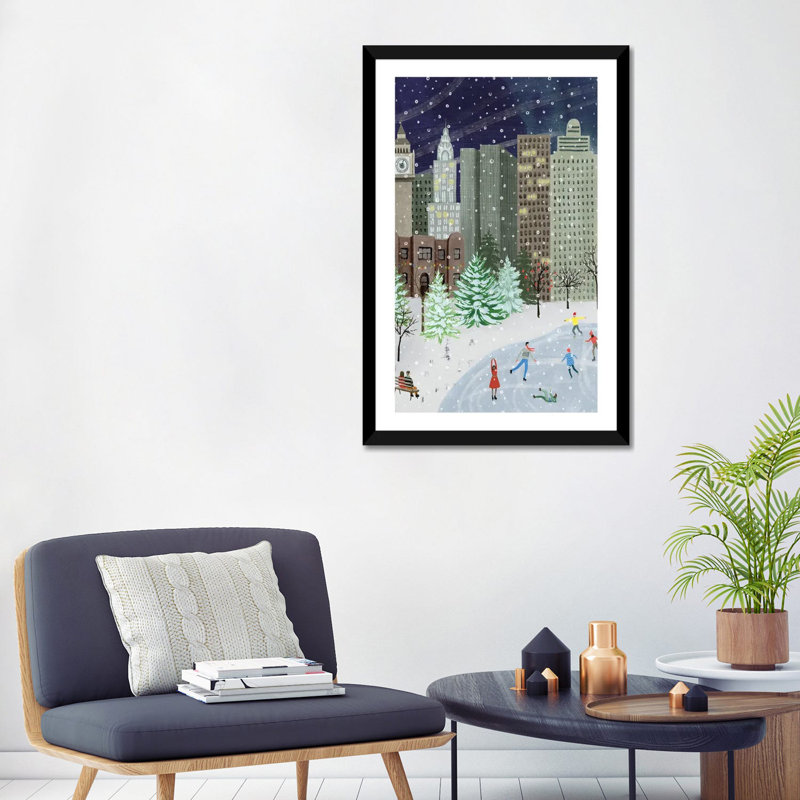 «Christmas in the City I» par Grace Popp - impression d'art graphique, H 32 po x l 24 po x P 1 po, Papier encadré noir, Blanc