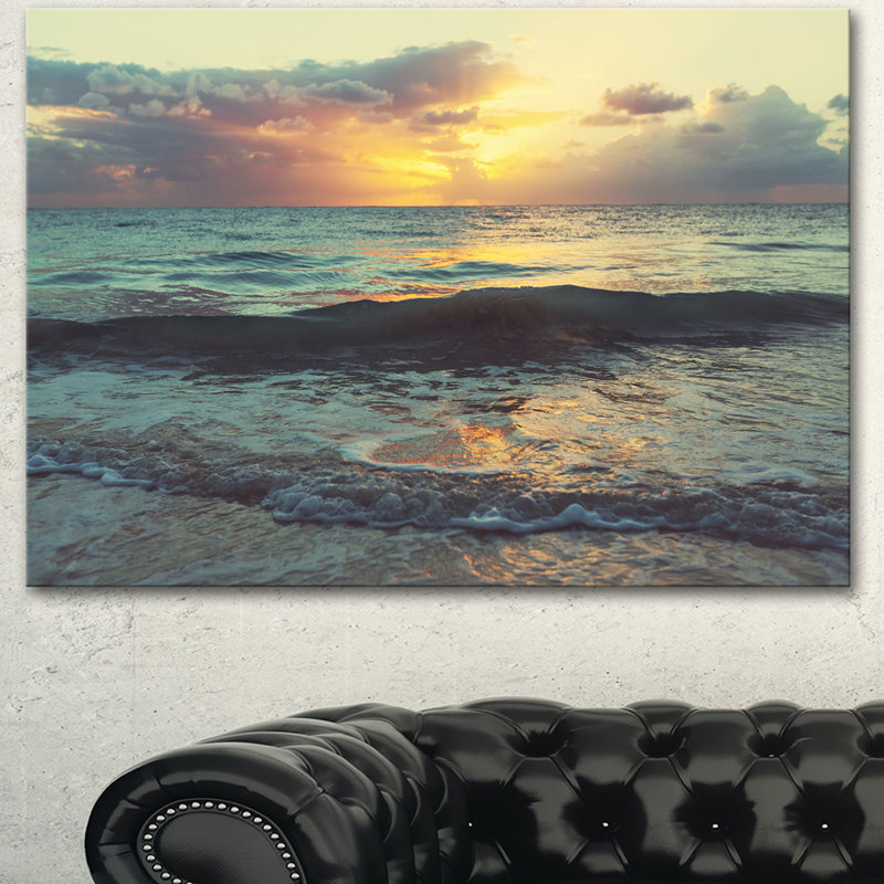 «Colorful Bluish Waters at Sunset», reproduction de photo sur toile tendue, H 12 po x l 20 po