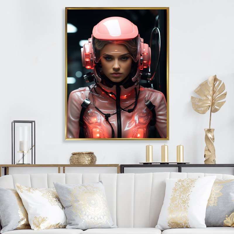 «Neon Woman Sci Fi Portrait II - Chanel», art mural, Cadre flottant doré, H 40 po x l 30 po x P 1,5 po