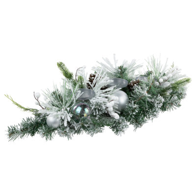 Triple porte-bougie 30 po en pin floqué vert et ornements de Noël irisés
