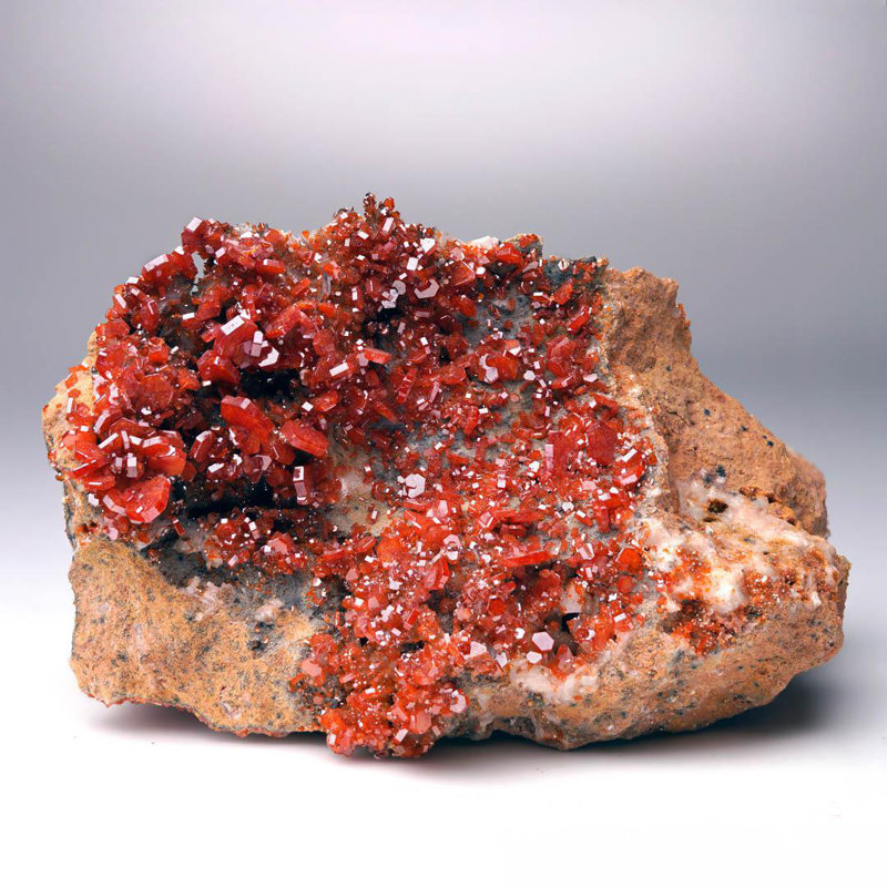 Vanadinite du Maroc - 1,5 lb