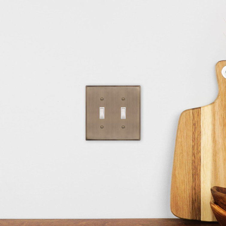 New York 2-Gang Toggle Light Switch Wall Plate